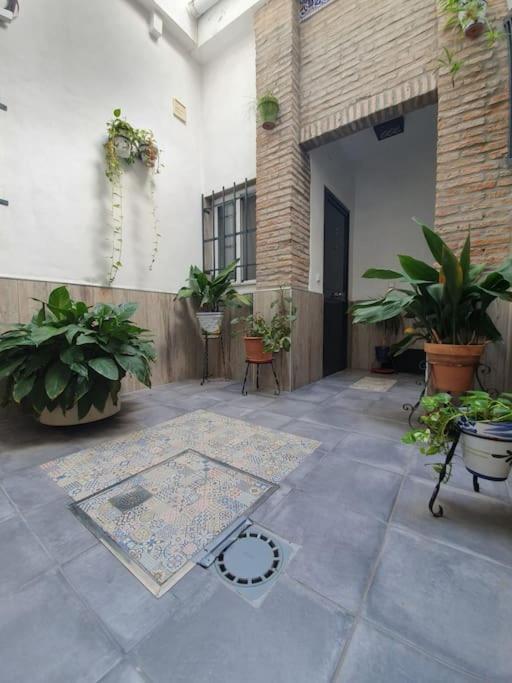 Apartamento En El Fontanal, Casa- Patio De Vecinos Sevilla Exterior foto